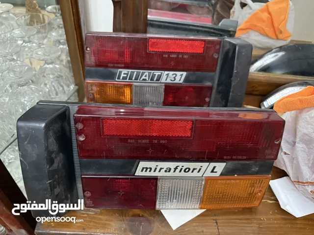 فانوس سيارة فيات 131