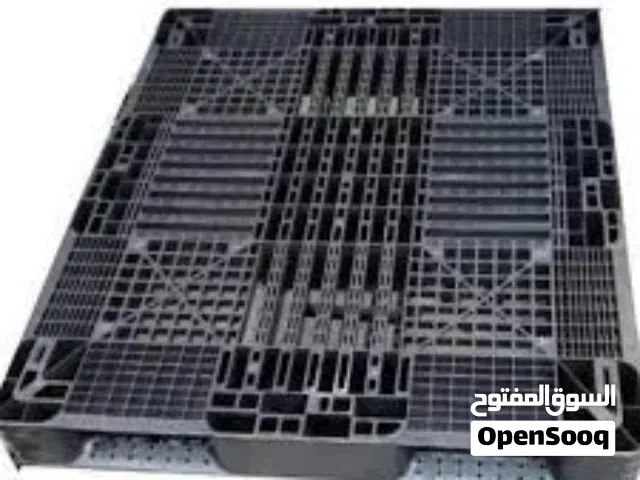 we have all types pallets plastic and wooden pallets and boxes