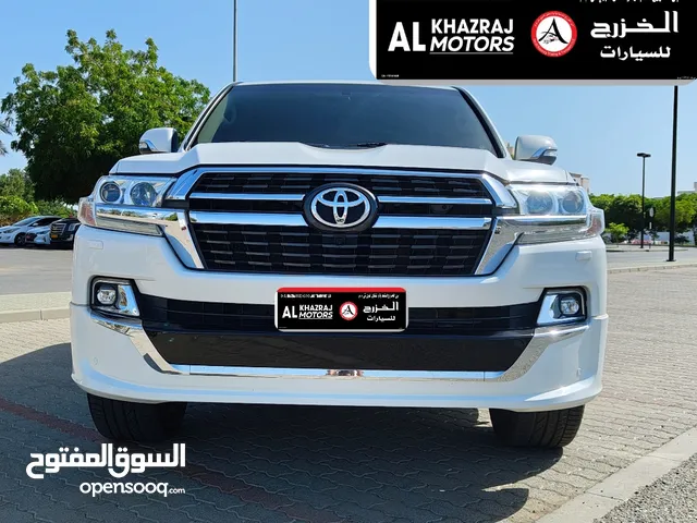 Toyota Land Cruiser 2020 in Muscat