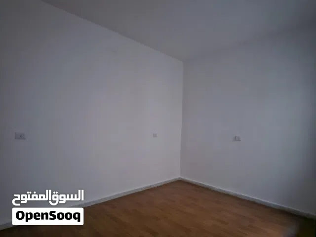 فيلا ارضية للايجار في الفرناج خلف جامعة ناصر سكني اوتجاري
