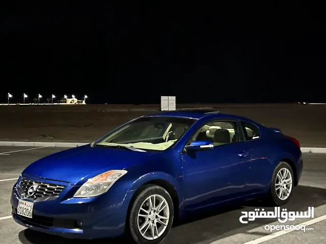 Nissan Altima SL Sport in Northern Governorate
