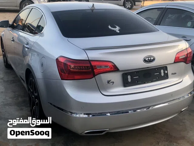 Used Kia Cadenza in Tripoli