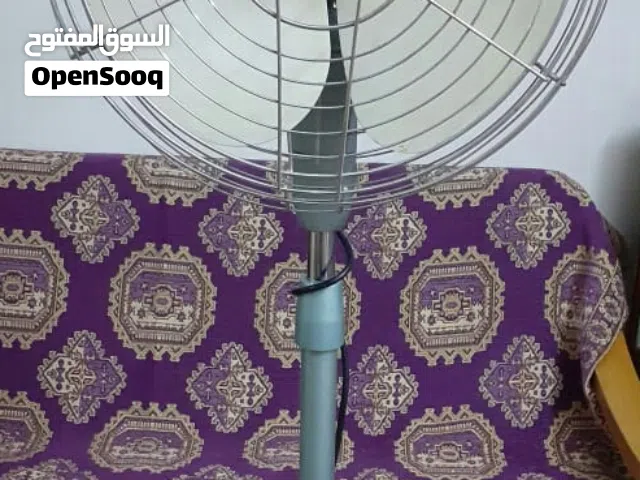 مروحة اندولا عاطلة واغراض اخرى للبيع يرجى قراءة تفاصيل الاعلان رجاءا