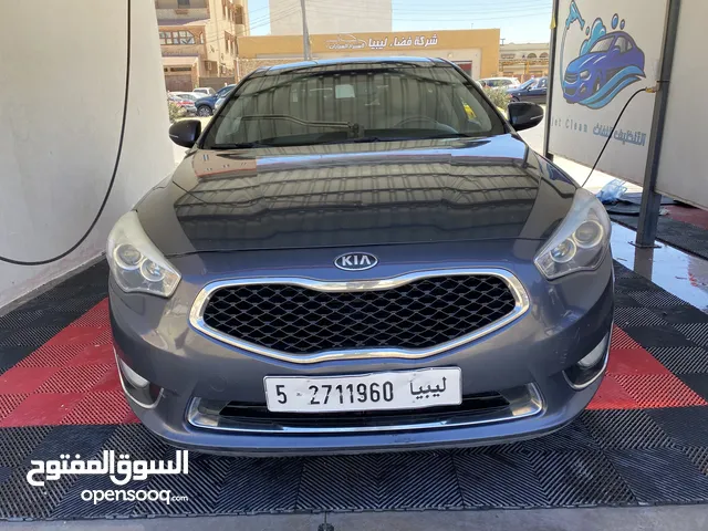 Used Kia Cadenza in Tripoli