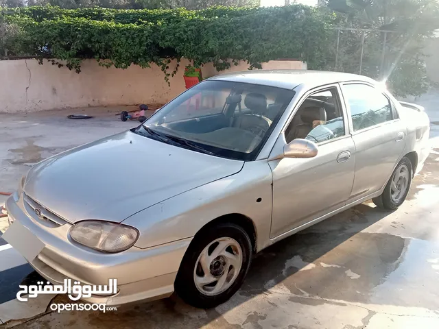 Used Kia Sephia in Ramtha