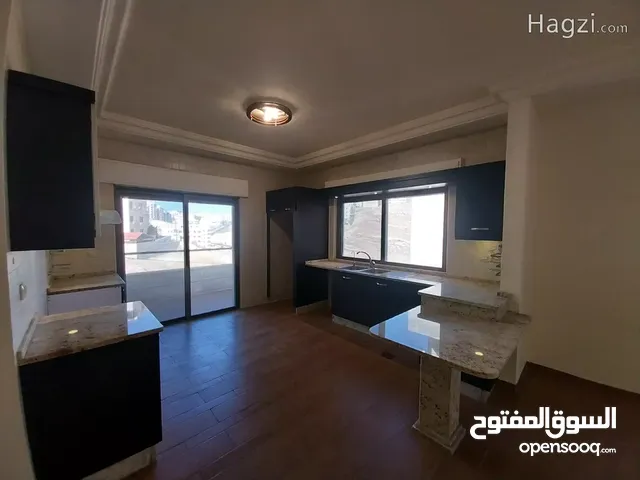 شقة مميزة طابق اول في دير غبار ( Property ID : 30292 )