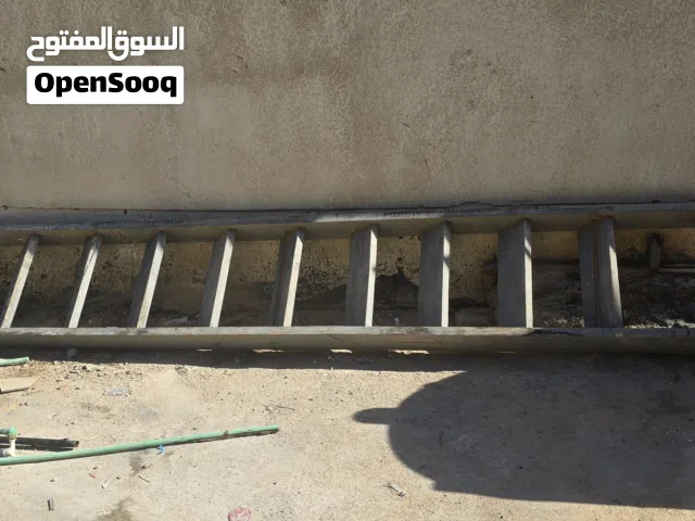 درج خشب ثقيل 5متر 11 بايه