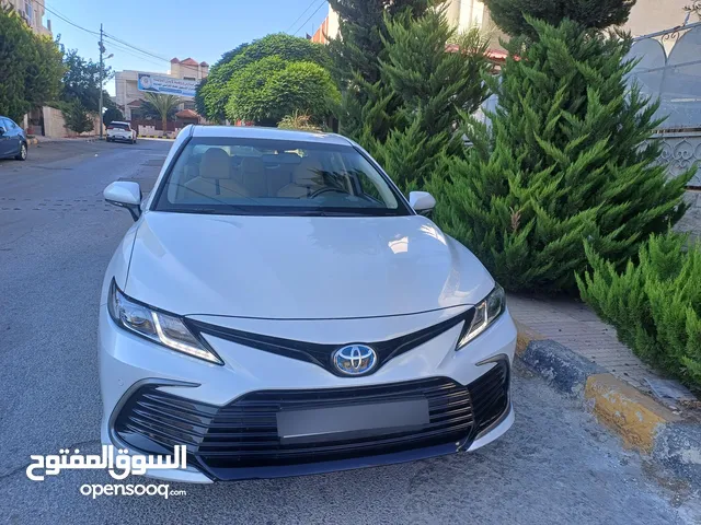 Toyota Camry LE 2024 مالك اول من الزيرو بحالة الشركة