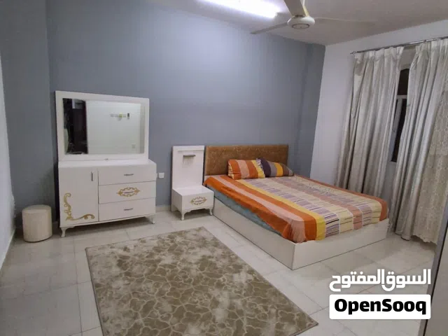 للايجار في بوشر شقه غرفتين وصاله مفروش