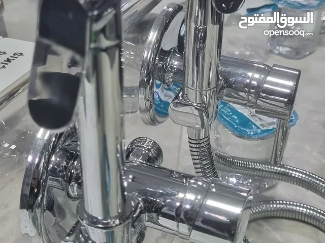 جميع صنابير المنازل والمكتب، المصنعة في تركيا، متوفرة بشكل فردي وبالكميات الكبيرة.