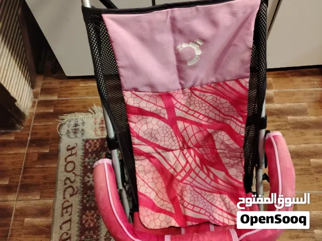 عرباية أطفال مستعملة بحالة الجديد ماركة اصلية