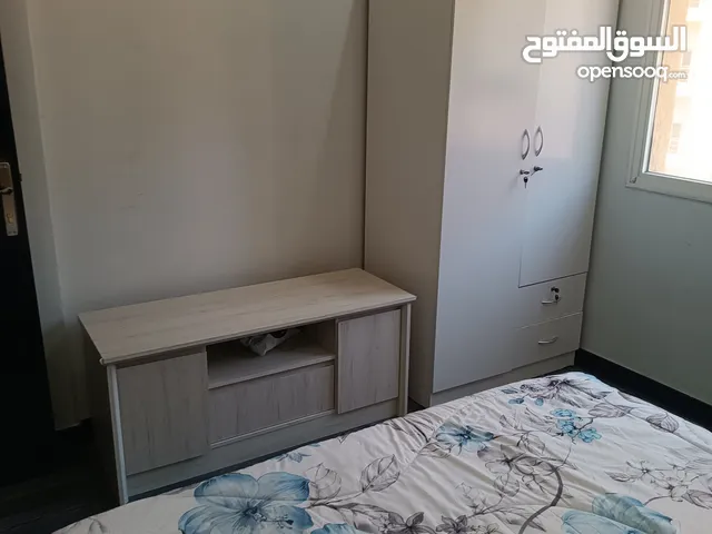 للبيع غرفه نوم ودولاب كمادينه
