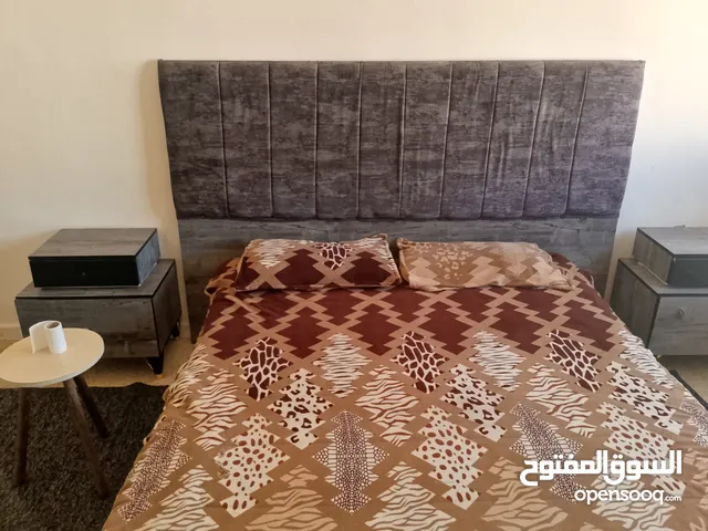 غرفة نوم للبيع مستعمله بحاله جيده