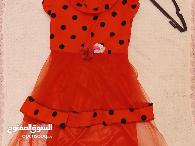بدلات بناتية بالوان وموديلات مختلفة تتوفر بسبعة موديلات