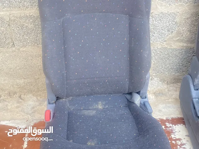 2 كراسي تراجيت للبيع بسعر ممتاز