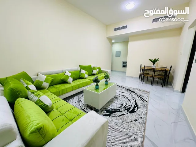 F2 / شقة مميزة بالقرب من حديقة الراشدية للسيدات - غرفة وصالة مفروشة فرش جديد - شهري شامل الفواتير
