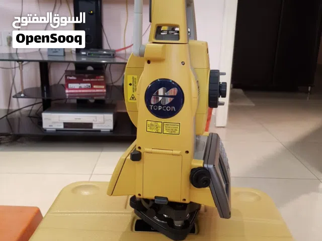 إعلان بيع جهاز مساحة (توتال ستيشن) Topcon PS بحالة ممتازة