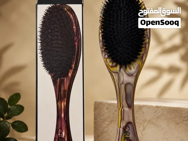 مشط شعر من شركه اوريب  Oribe flat brush