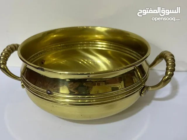 وعاء نحاسي مزخرف أنتيك مصنوع يدويا