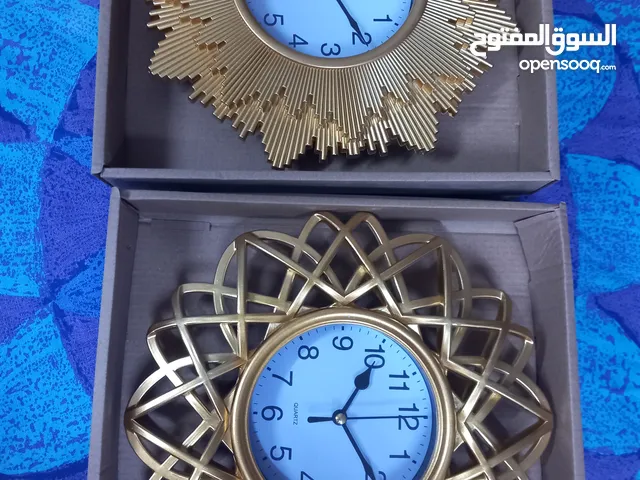 ساعة حائط للبيع بالجملة