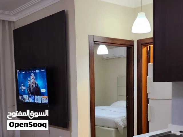 من المالك مباشره شقه استوديو مفروش للاجار غرفه وصاله ومطبخ وحمام