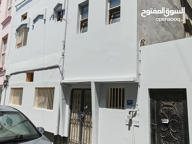 1000000000 m2 More than 6 bedrooms Townhouse for Sale in Muharraq Muharraq City