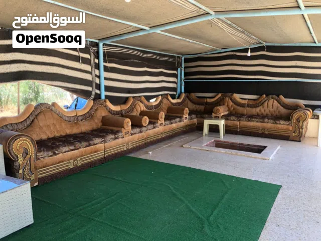 طقم كنب للبيع بحاله جيده