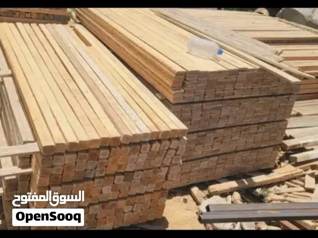 نبيع ونشتري جميع انواع الخشب المستخدم الذي يوجد معاء أو قباله يواصلني