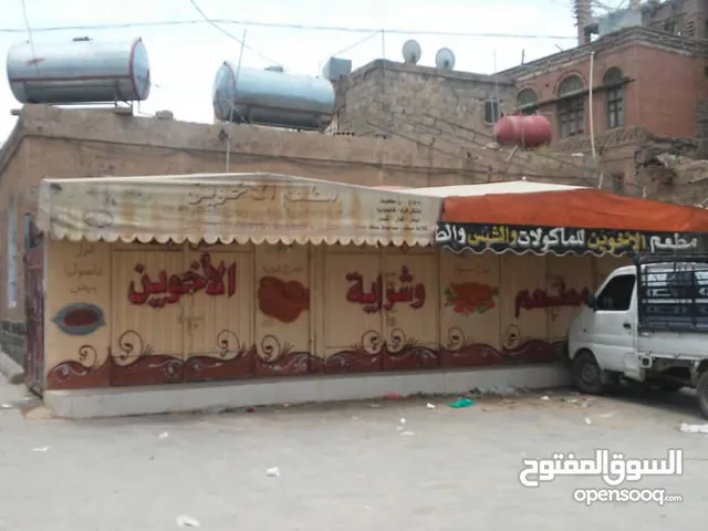 محل للإيجار 2أبواب تجاري او مخزن