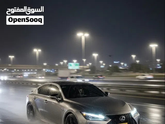 لكزس is350 f sport