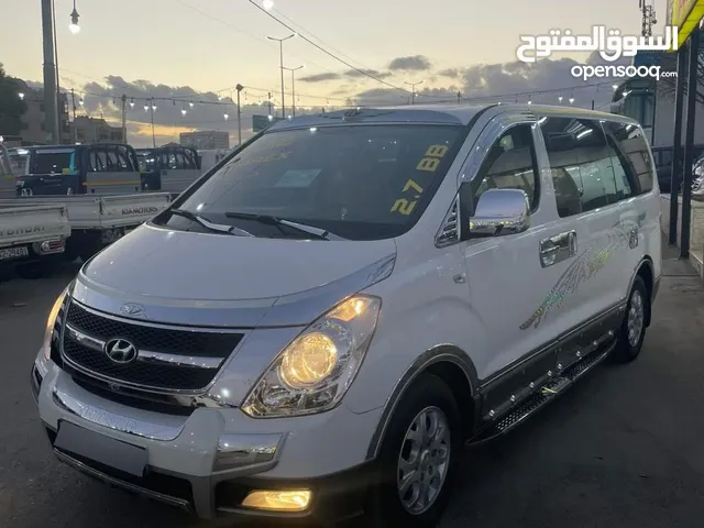 هونداي ستركس h12012 حره جمرك جديد كاش او اقساط عن طريق المعرض
