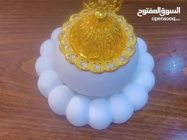 مجسمات ومزهريات
