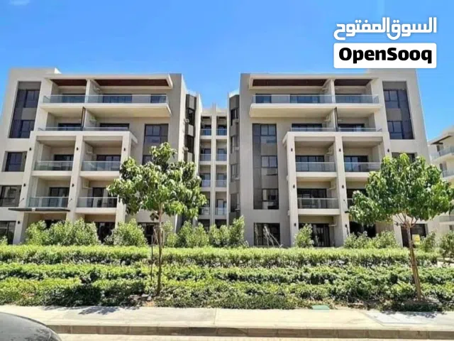 شقة استلام فوري ومتشطبة بالتكييفات في التجمع الخامس بمقدم 910الف