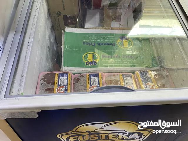 سوبر ماركت للبيع اقرة لوصف