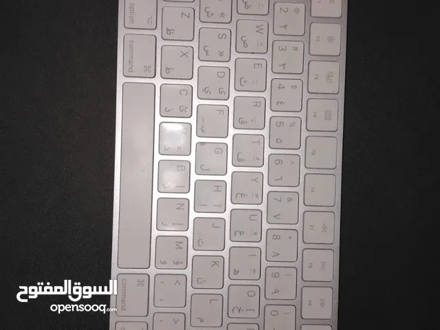 كيبورد ماك ابل واير ليس