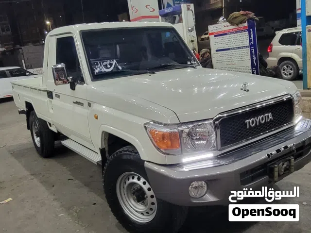 2016 تويوتا لاند كروزر Pickup - Shas