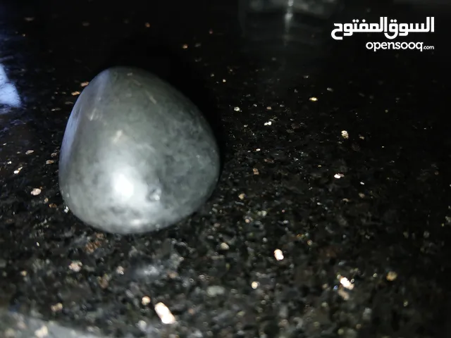 حجر كريم نادر
