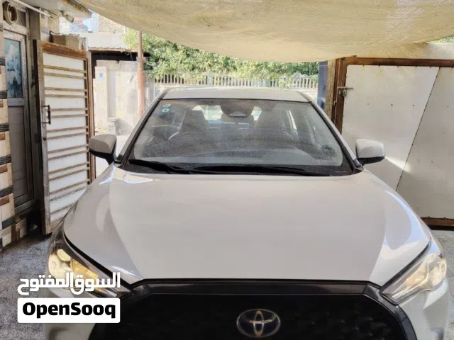 كورلا كروس 2024 نظيفة جدا ...جميع المواصفات بالاسفل