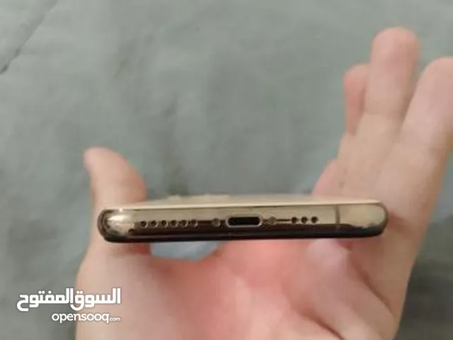 ايفون 11 برو للبدل او للبيع