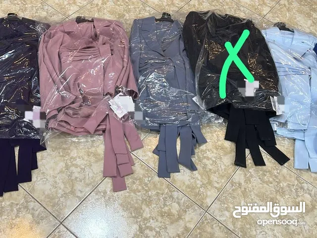 طقم الخريجات