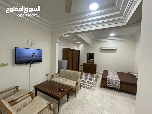 Studio in Al Khuwair 33 . Room with bathroom kitchen, separate entrance first floor, Al Khuwair 33