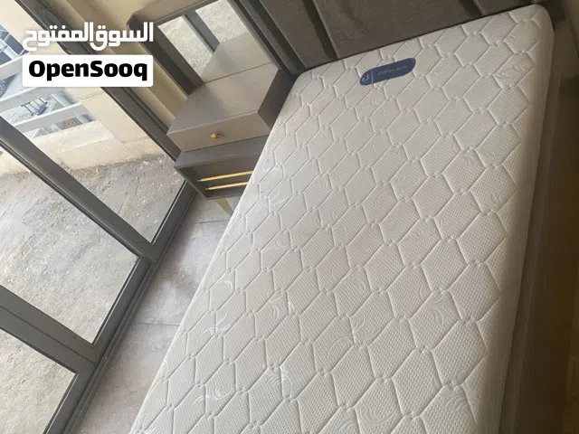 غرفة نوم تركي سريرين