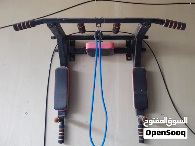 جهاز عقلة شبه جديد مع دنابل