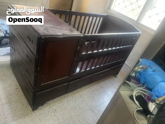 تخت بيبي مع فرشة