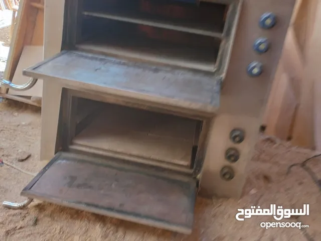 فرن ومكنه كريب بحاله جيده للبيع