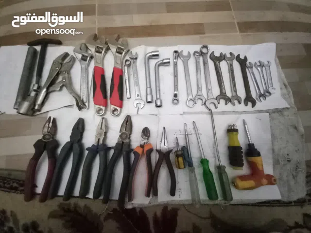 عدة ميكانيكة للبيع