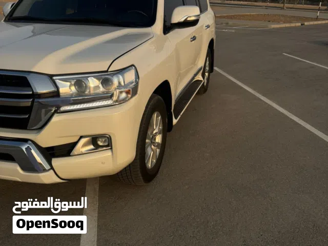 Used Toyota Land Cruiser in Al Ain