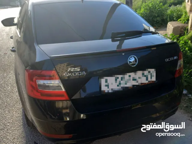 سيارة سكودا موديل 2018