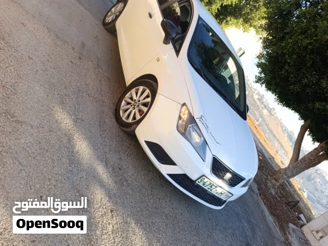 سيات ابيزا 2015 ماتور 1200تيربو  توماتيك ماشيه 125الف تسير 2018 ترخيص وتأمين لشهر 9 شامل