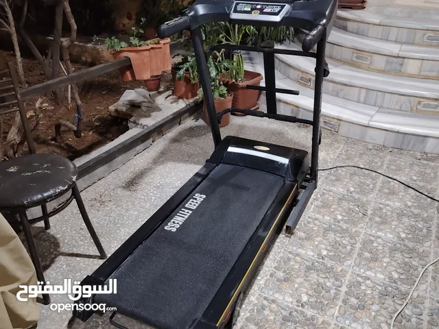 جهاز تردمل بحالة ممتازة للبيع بسعر مغري